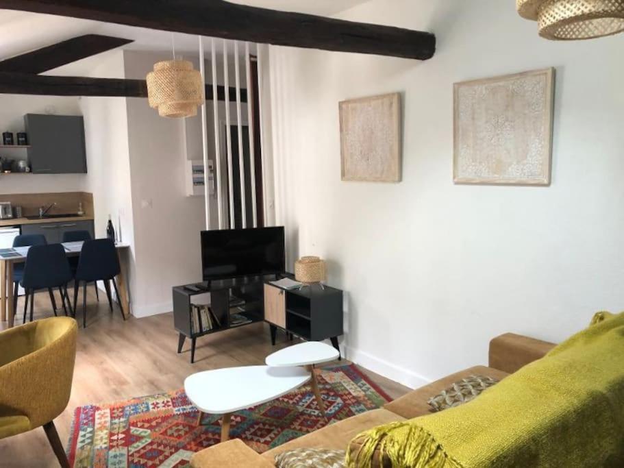 Appartement En Coeur De Ville 昂热 外观 照片